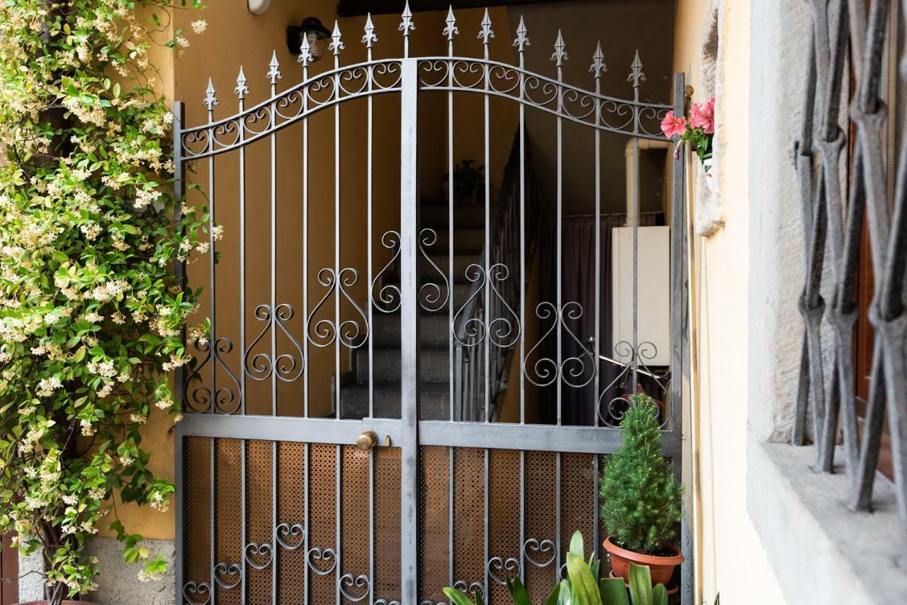 Maison Ancienne - Self Check-In Bergamo Bagian luar foto